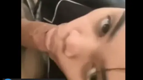 Kahit chumupa na ang cute parin niya